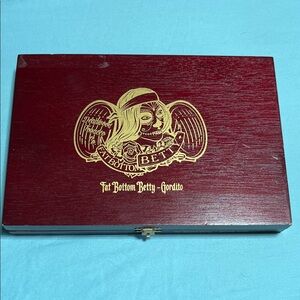 Fat Bottom Betty cigar box
